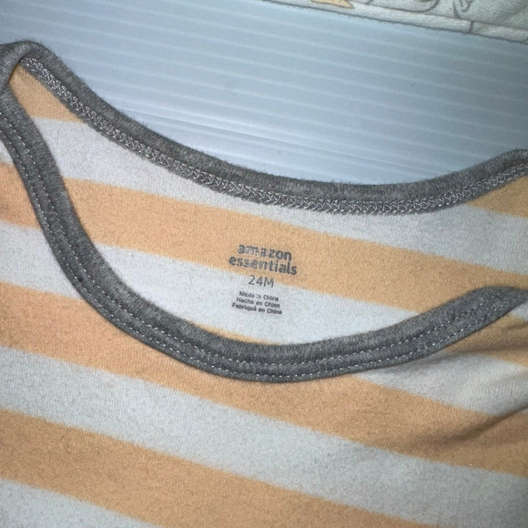 Kids Baby Unisex Amazon Essentials 24M One Pieces Set Carrot Bunny NWOT Orange - Picture 7 of 9